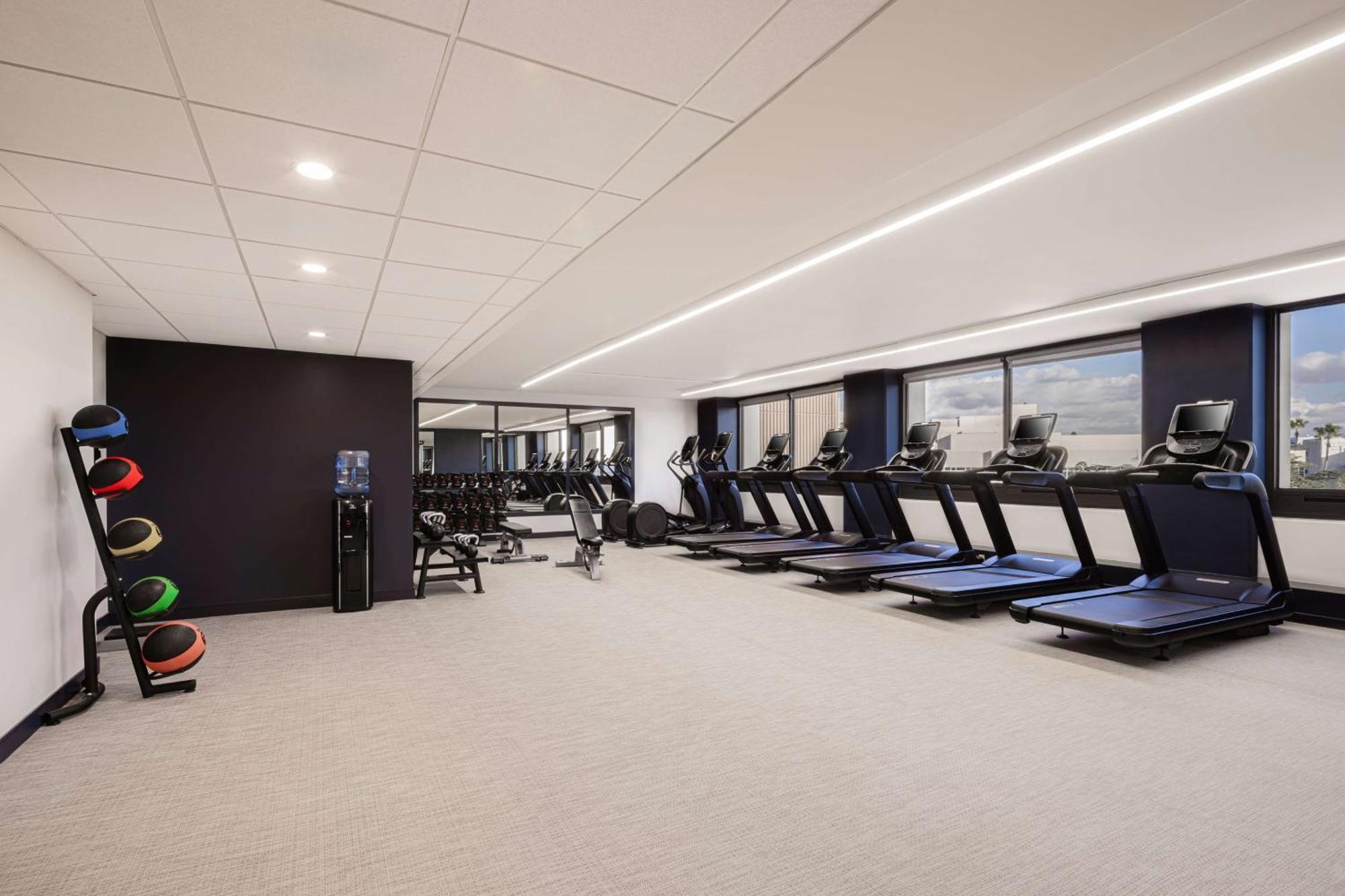 Hotel Fera Anaheim, A Doubletree By Hilton Orange Exteriör bild
