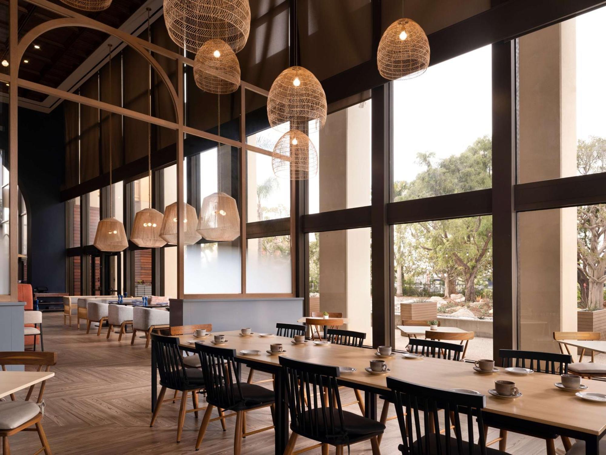 Hotel Fera Anaheim, A Doubletree By Hilton Orange Exteriör bild